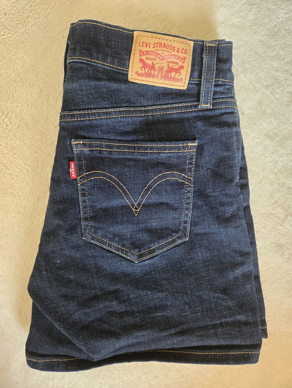 Levi's Mid-length Dark Wash Indigo Denim Shorts Sz 27-28